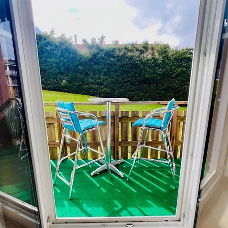 Charming With View Of The Massif ! *