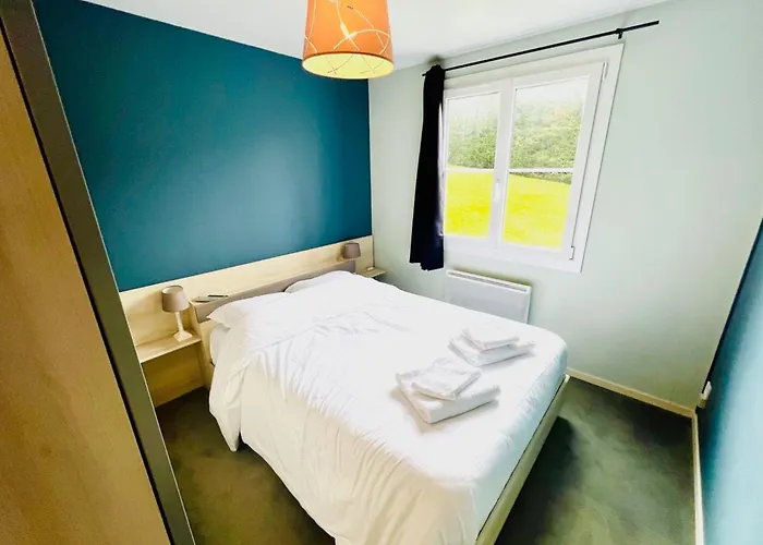 Charming With View Of The Massif ! *